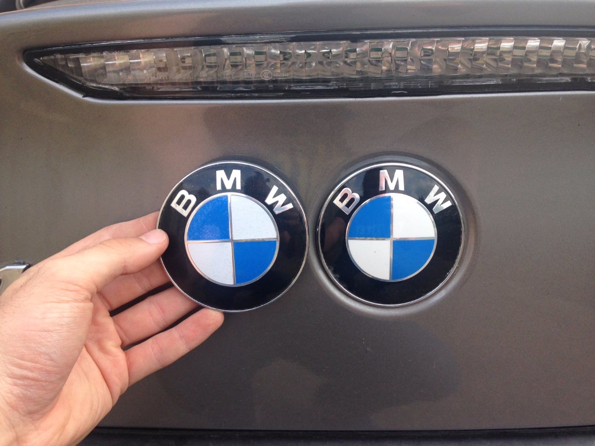 New 82mm badge next to rear (boot) badge