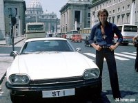Ian Ogilvy The Saint Jaguar XJS.jpg