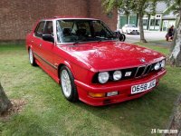E28M5.jpg E28M5.jpg