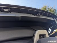 Z4 Top Piece Cracked.jpg