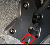 damaged z4 part (parcel shelf).png