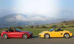 0605_x-2007_bmw_z4_m-right_wide.jpg