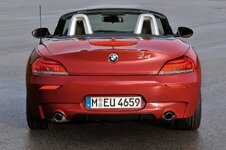 bmw-z4-sdrive35is-20.jpg