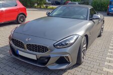 2019-BMW-Z4-G29-Dunkel-Grau-Live-Fotos-01-750x500.jpg