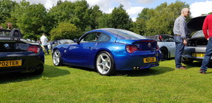 jZs8tf3.jpg