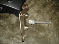 -design-downpipes-installed-trans-bolt-cat-bracket.jpg