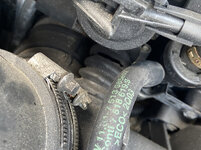 Air-hose-split.jpg Air-hose-split.jpg