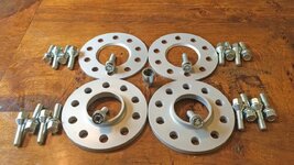 Eibach-spacer-set2.jpg