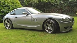 Z4MC-new-wheels-tyres.jpg