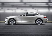bmw-z4-roadster-40_600x0w.jpg