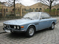 1024px-BMWE9CSc.jpg