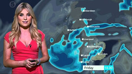 Sian-Welby_channel5-Weather-Woman_batmanvsuperman.jpg