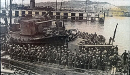 th-dunkirk-evacuation-troops-landing-at-dover.jpg