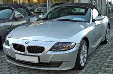 BMW_Z4_Facelift_20090321_front.jpg