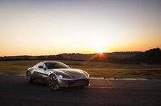 aston_martin_vantage_tungsten_silver_09.jpg