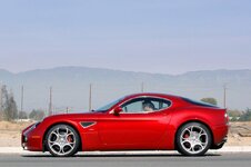 2009-Alfa-Romeo-8C-Competizione-wallpapers.jpg