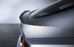 Rear+spoiler+in+carbon+Z4.jpg Rear+spoiler+in+carbon+Z4.jpg
