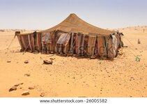 o-the-bedouins-tent-in-the-sahara-morocco-26005582.jpg