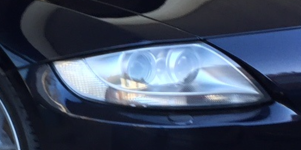 z4 xenon headlight driver's side.png