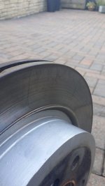 rear disc lip.jpg rear disc lip.jpg