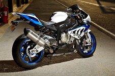 2013-BMW-S1000RR-HP4-119.jpg
