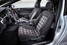 2013_volkswagen_golf_gti_mk7_interior-2.jpg 2013_volkswagen_golf_gti_mk7_interior-2.jpg
