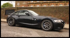Z4M_Apr_01.jpg