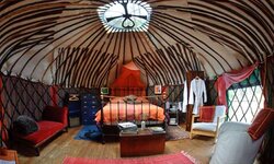 Glamping-inside-a-luxury--007.jpg