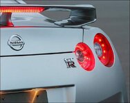 2008_Nissan_GT-R_009.jpg