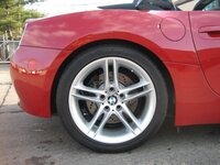 BMW200.jpg
