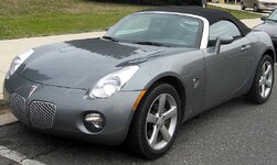 800px-PontiacSolstice.jpg