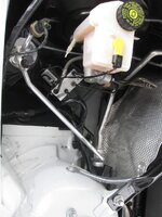 ENGINEBAY008.jpg