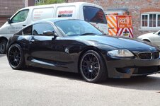 z4m052.jpg