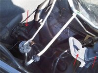 enginebay01inclarrows.jpg