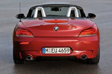 bmw-z4-sdrive35is-20-655x435.jpg
