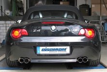 z4quadehaust.jpg z4quadehaust.jpg