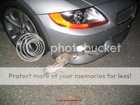 z4-eats-bunny.jpg