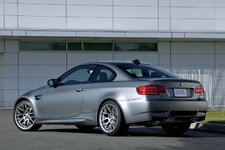 2011-BMW-Frozen-Gray-M3-Coupe-03.jpg