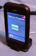 iphoneotterbox1.jpg