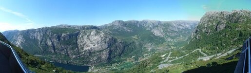 Lysebotnseenfromygardstl.jpg
