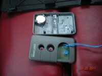 Remotewithbattery.jpg Remotewithbattery.jpg