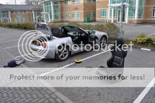 Seatoutcar.jpg