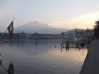5482025896_efb420a13f_z.jpg