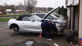 apbrakeinstall006.jpg apbrakeinstall006.jpg