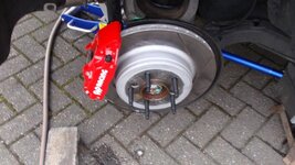 apbrakeinstall009.jpg apbrakeinstall009.jpg