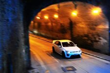 Tunnel.jpg
