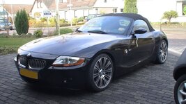 BMWZ4111314.jpg