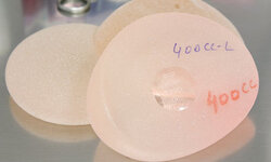 A-silicone-gel-breast-imp-007.jpg