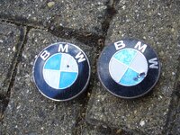 Wheel centre caps 120626.JPG Wheel centre caps 120626.JPG