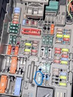 fuse box 2013.jpg